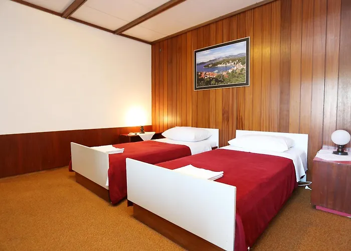 By The Sea Racisce, Korcula - 3095